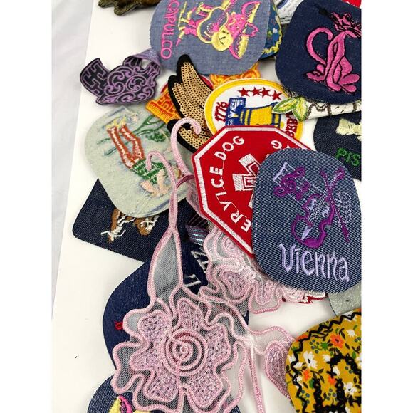 150 PC Assorted Sewing Applique Patches Iron on Sew On NEW Mixed Sequin Crafting - Picture 6 of 16